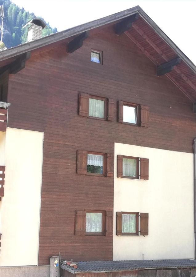 Cesa Pier Sellaronda Dolomiti Apartment Campitello di Fassa Luaran gambar